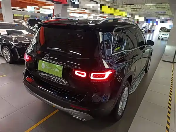 Mercedes-Benz GLB 2022