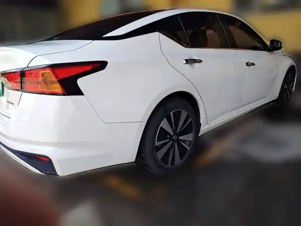 Nissan Teana 2021