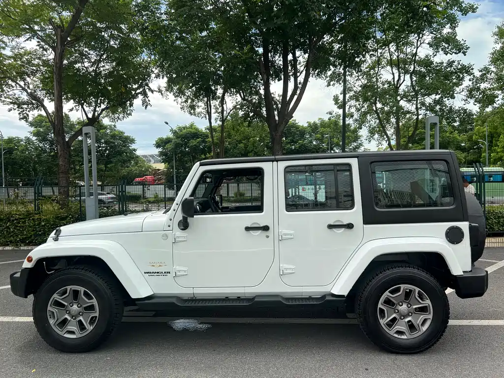 Jeep Wrangler 2016