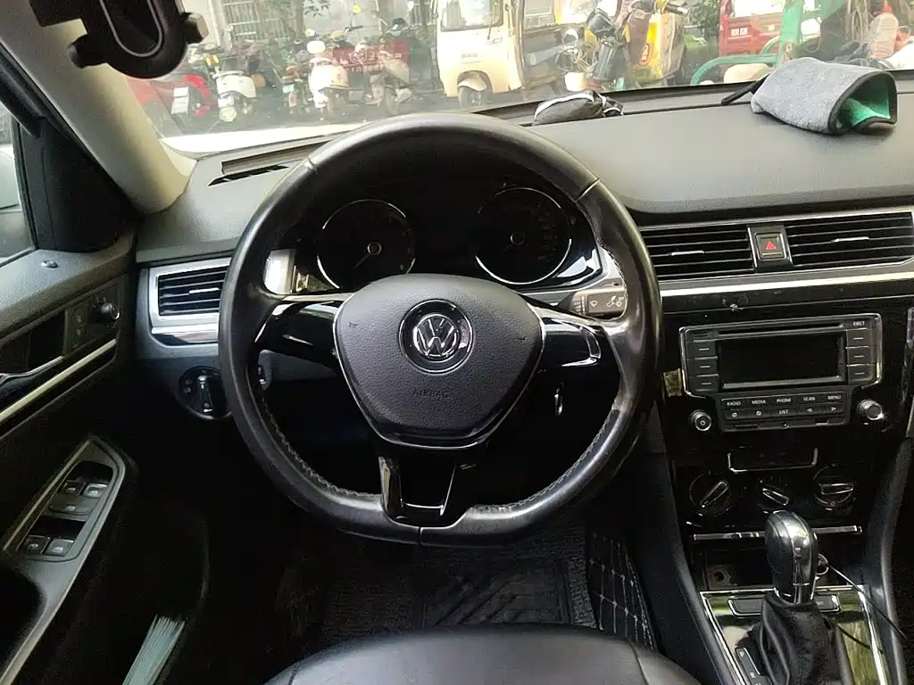 Volkswagen Bora 2016