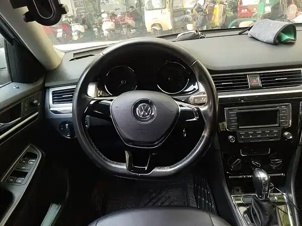 Volkswagen Bora 2016