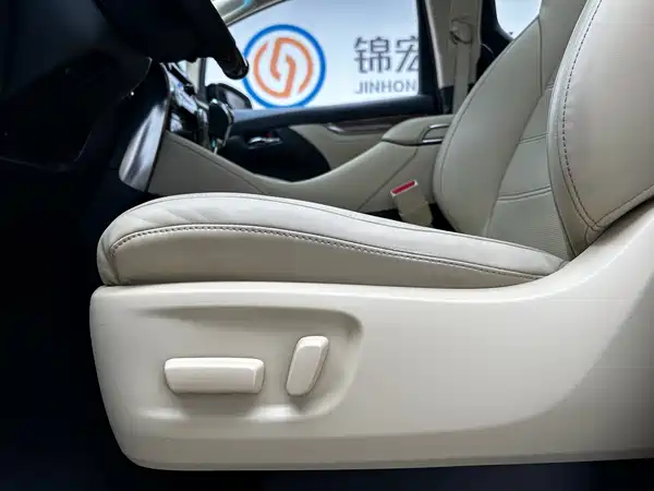 Toyota Alphard 2015