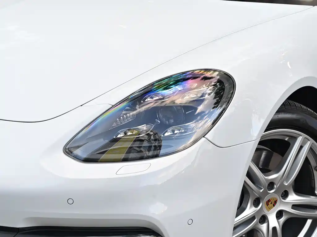 Porsche Panamera 2021 — фото 4