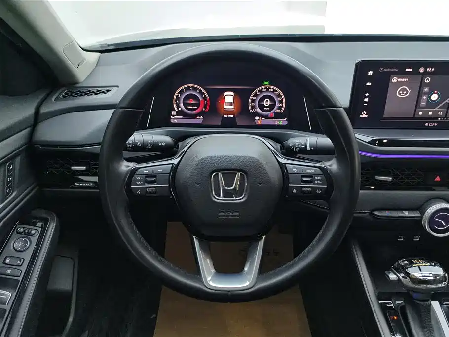 Honda Accord 2023 — фото 15
