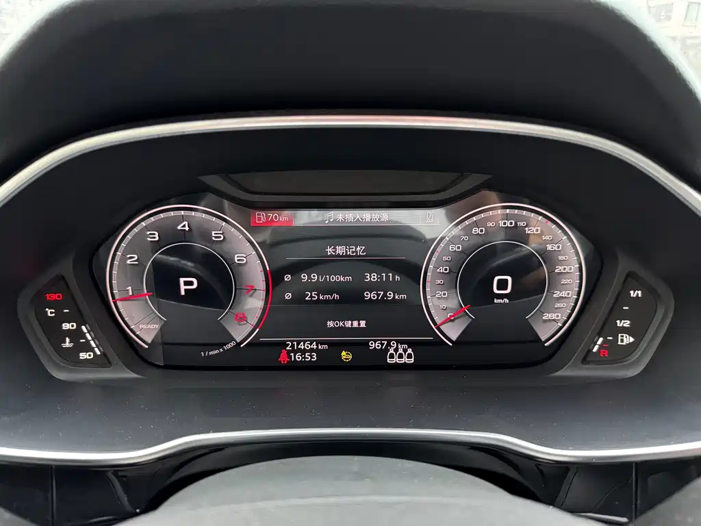 Audi Q3 2022 — фото 11