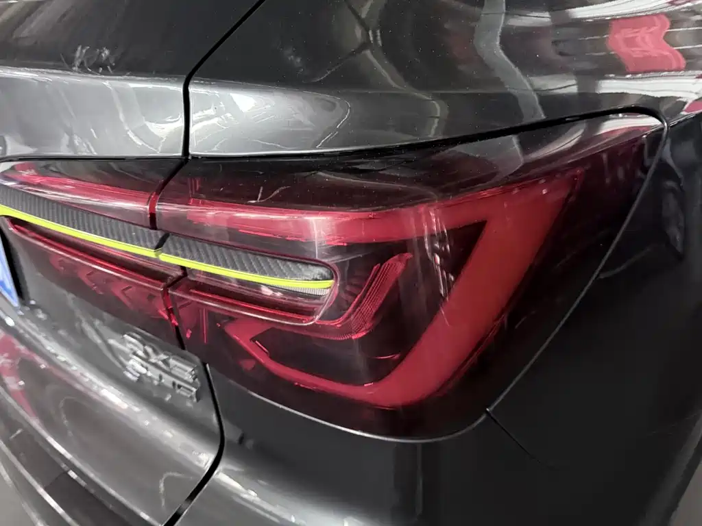 Roewe RX5 2021 — фото 19