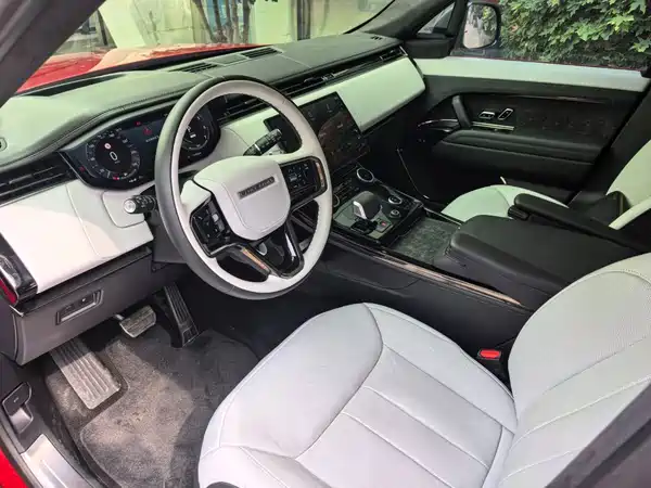 Land Rover Range Rover Sport New Energy 2024