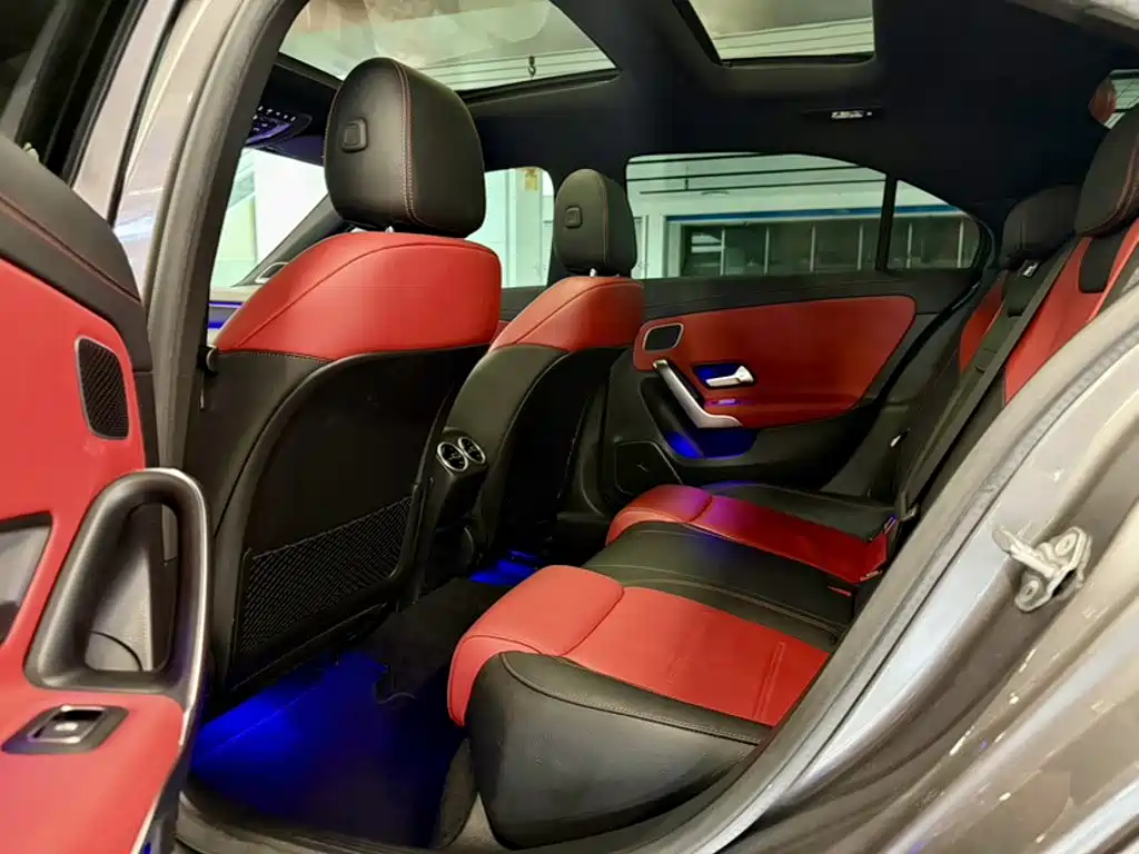 Mercedes-Benz A-Class AMG 2020 — фото 10