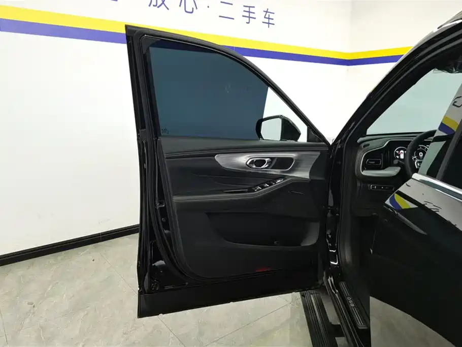 GAC Motor Trumpchi GS8 2024 — фото 7