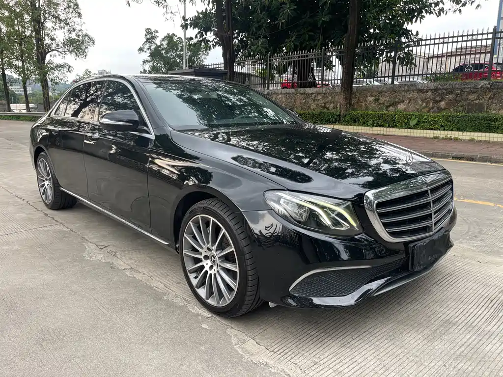 Mercedes-Benz E-Class 2018 — фото 3