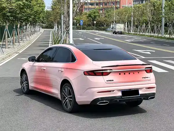 Geely Xingrui 2021