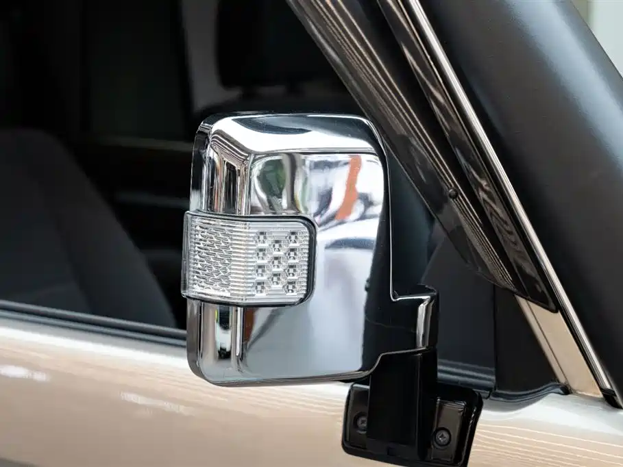 Toyota Land Cruiser 2020 — фото 21