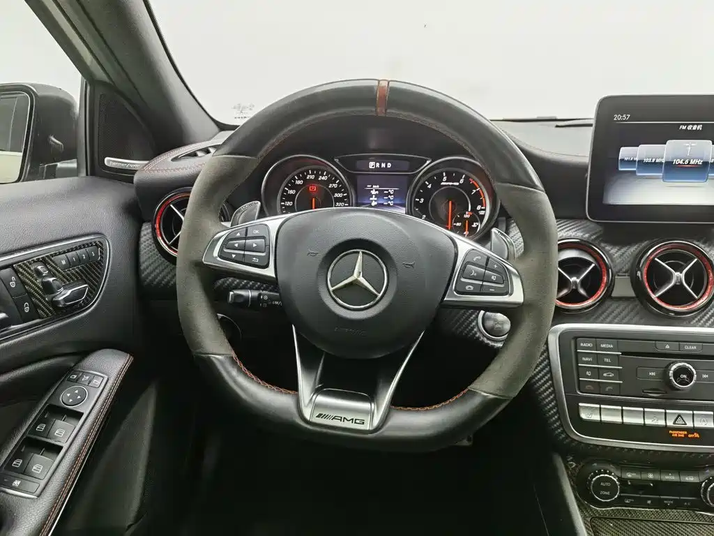 Mercedes-Benz A-Class AMG 2017 — фото 11
