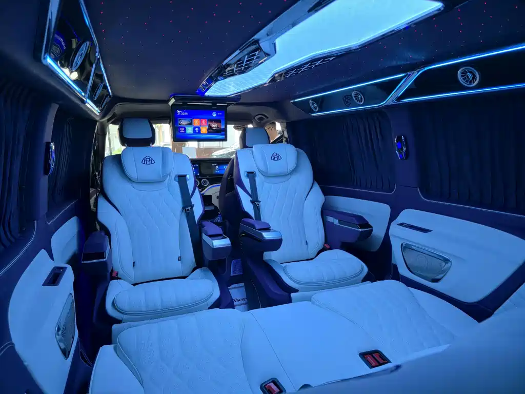 Mercedes-Benz Vito 2022 — фото 14