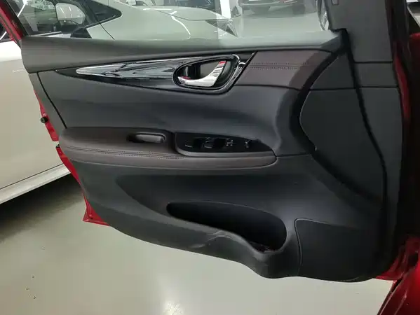 Nissan Tiida 2022