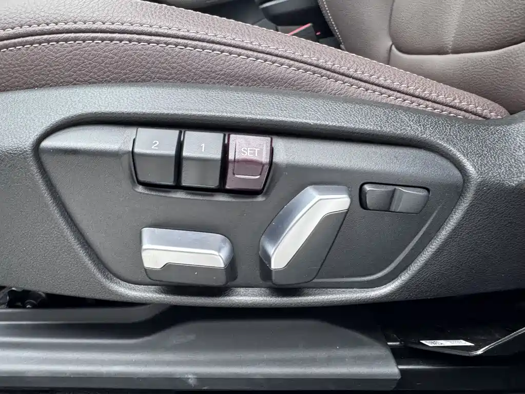 BMW X1 2022 — фото 11