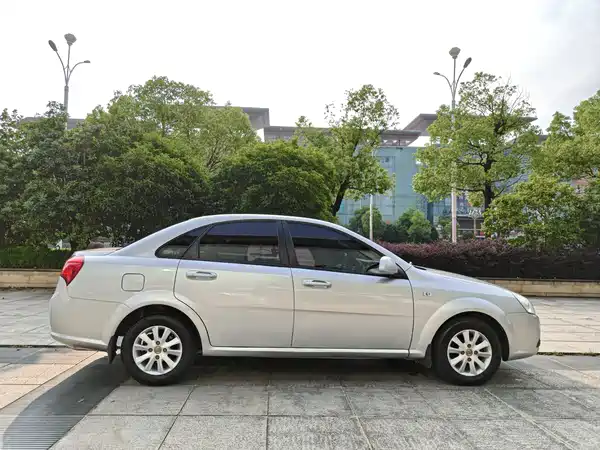 Buick Excelle 2013