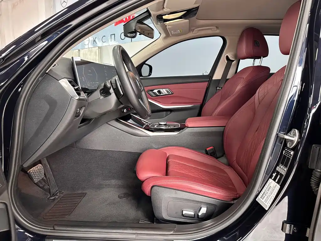 BMW 3 Series 2023 — фото 10