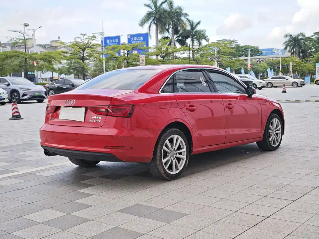 Audi A3 2016 — фото 4