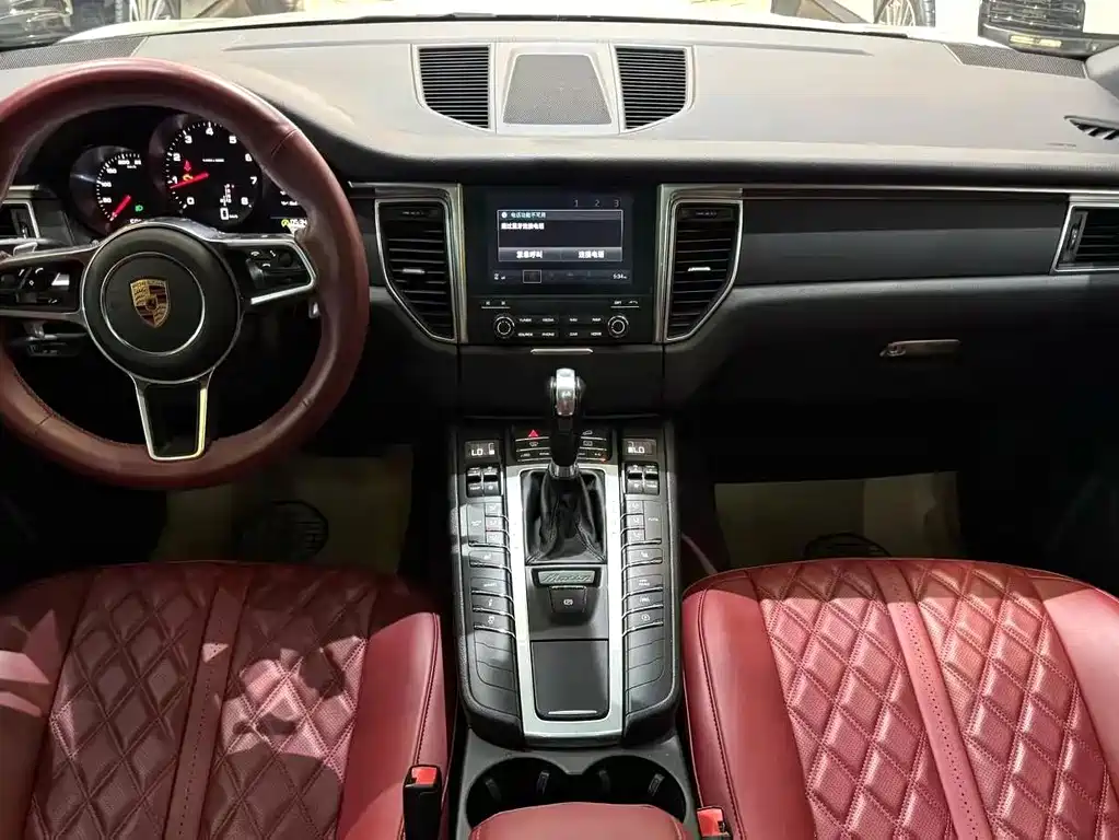 Porsche Macan 2017