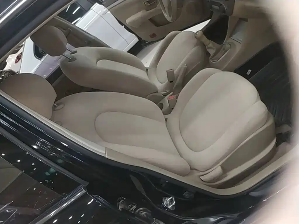 Nissan Sylphy 2017 — фото 25