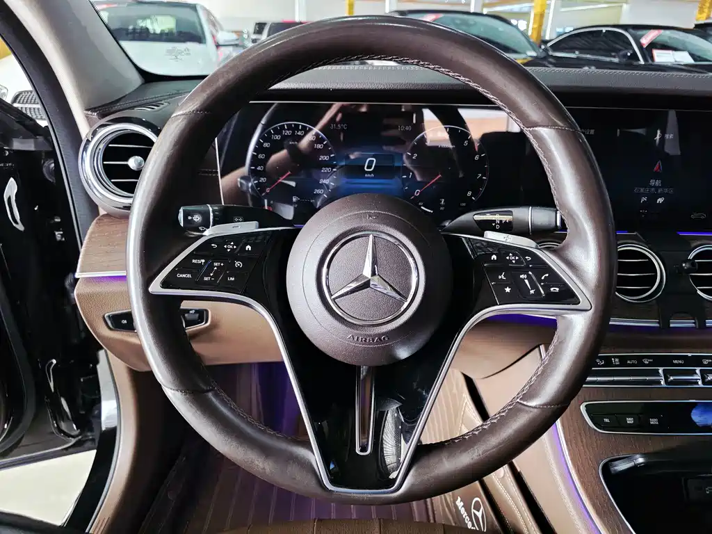 Mercedes-Benz E-Class 2021
