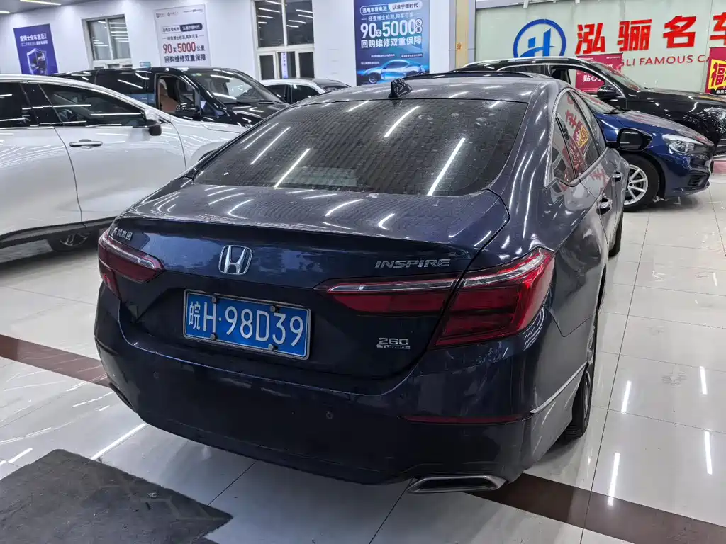Honda Inspire 2019 — фото 4