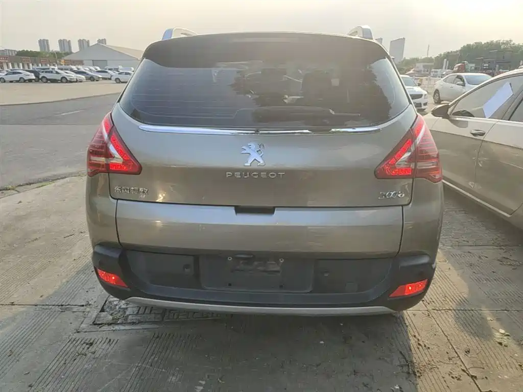 Peugeot 3008 2015 — фото 6