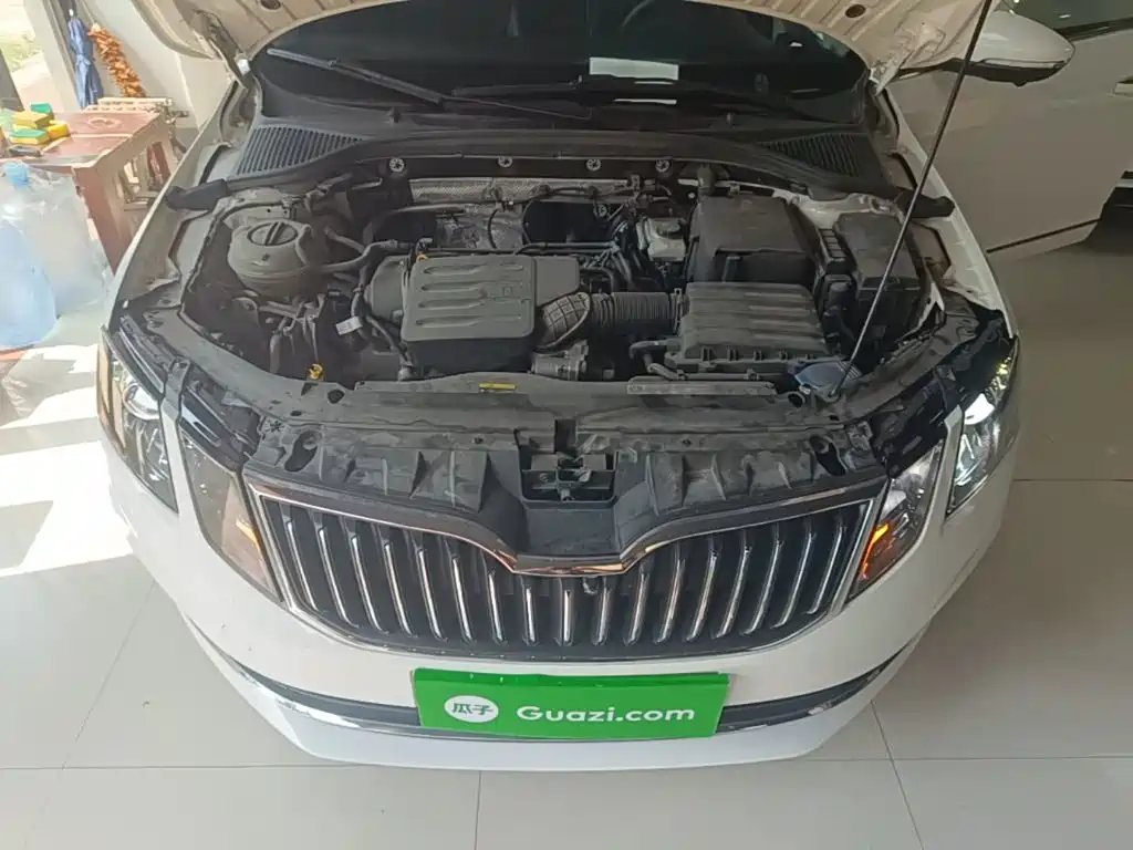Skoda Octavia 2019 — фото 20