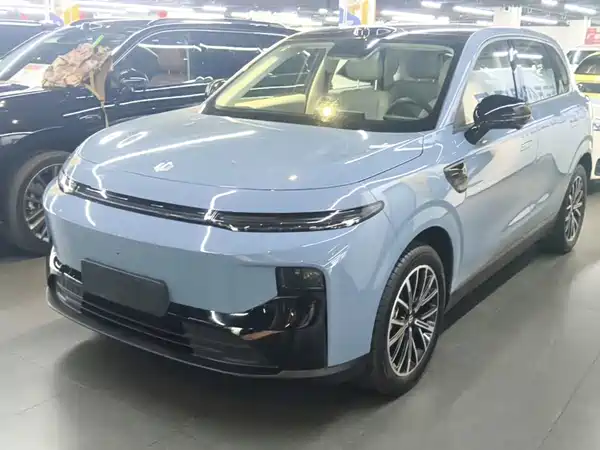 Leapmotor B10 2025
