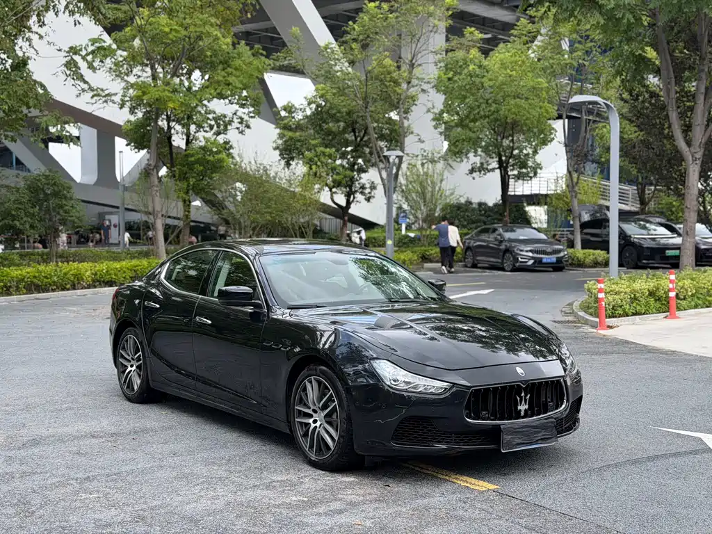Maserati Ghibli 2014 — фото 3