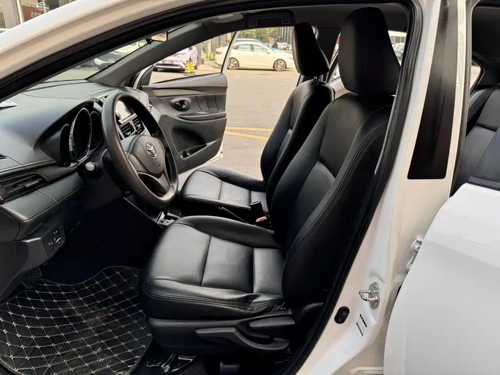 Toyota Vios 2016 — фото 26