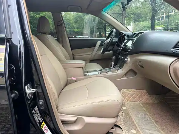 Toyota Highlander 2012