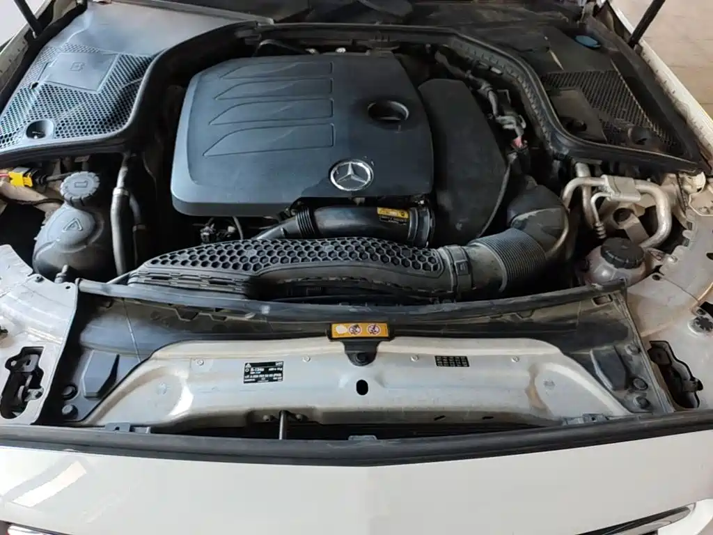Mercedes-Benz C-Class 2019 — фото 20