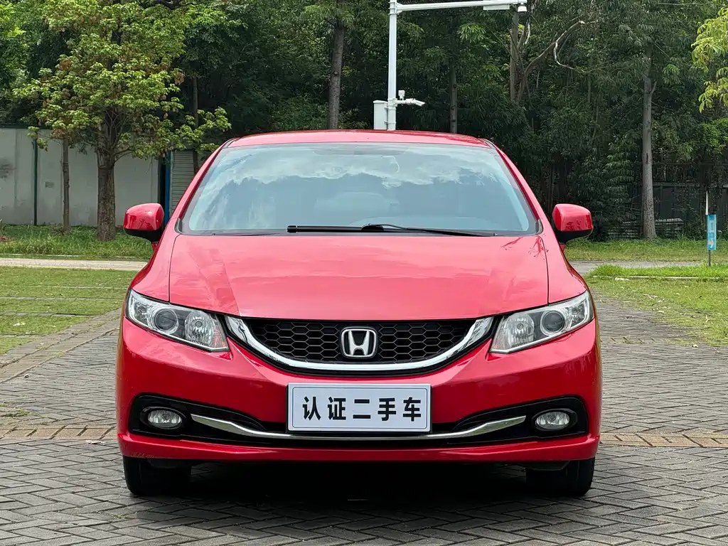 Honda Civic 2015 — фото 2