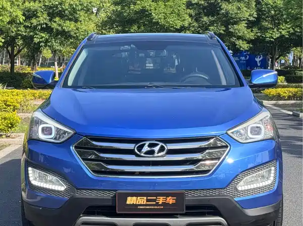 Hyundai Santa Fe 2015