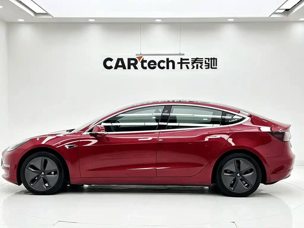 Tesla Model 3 2019 — фото 8