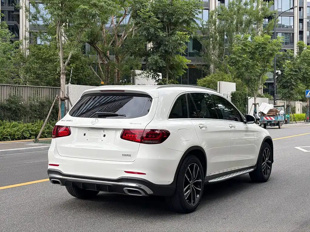 Mercedes-Benz GLC 2021 — фото 17