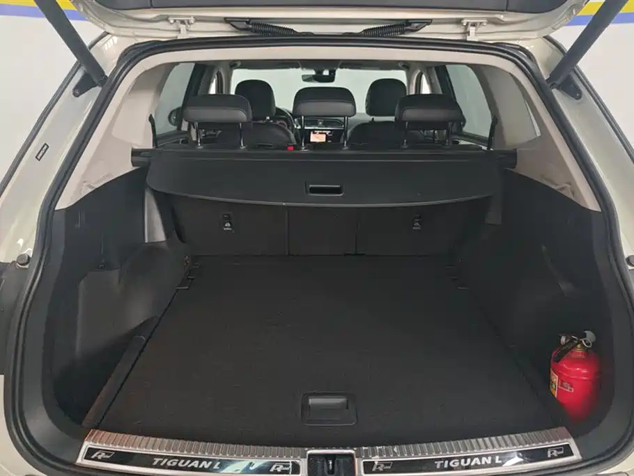Volkswagen Tiguan L 2021 — фото 4