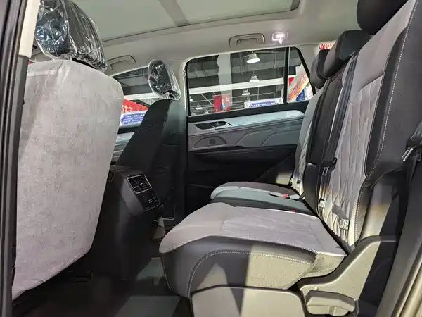 Volkswagen Tavendor 2025