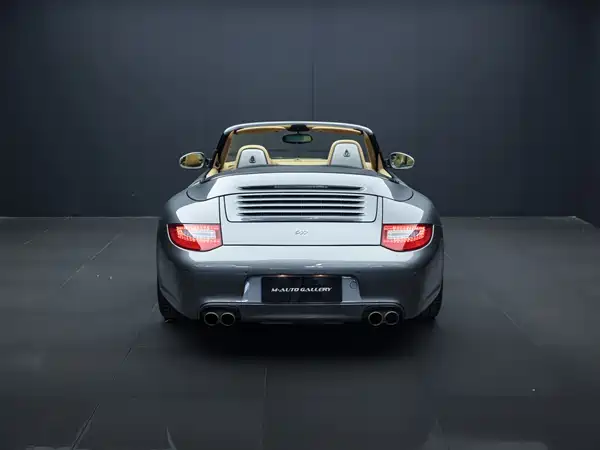 Porsche 911 2010