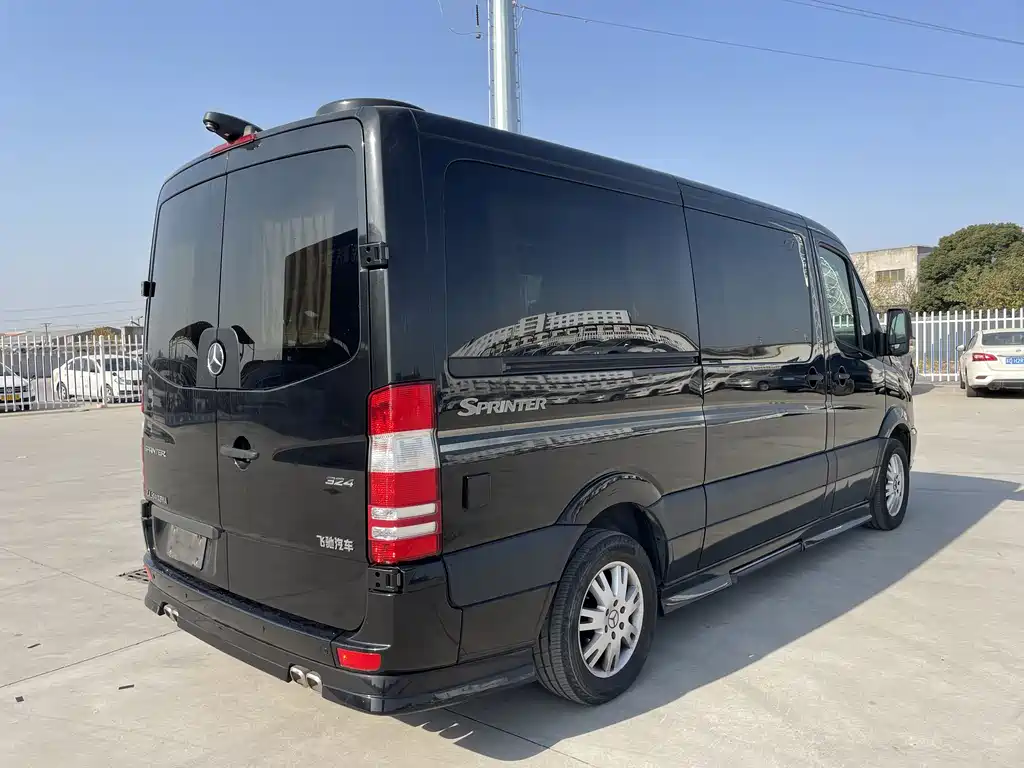Mercedes-Benz Sprinter 2017 — фото 30