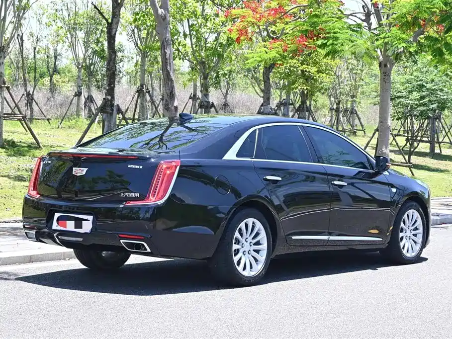 Cadillac XTS 2019 — фото 3