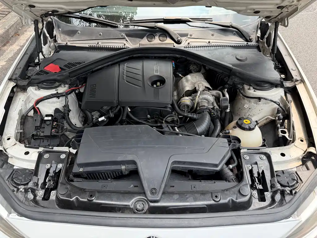 BMW 1 Series 2013 — фото 10