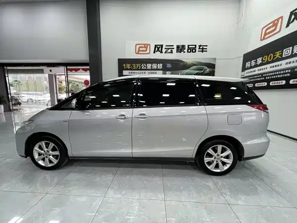 Toyota Previa 2012