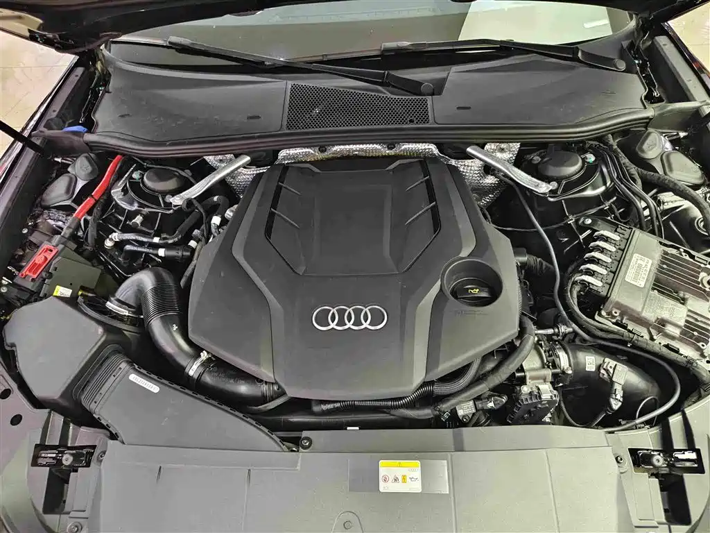 Audi A6L 2022 — фото 16
