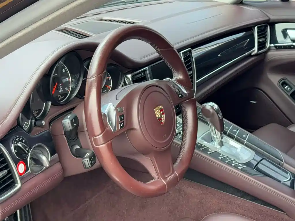 Porsche Panamera 2015 — фото 7