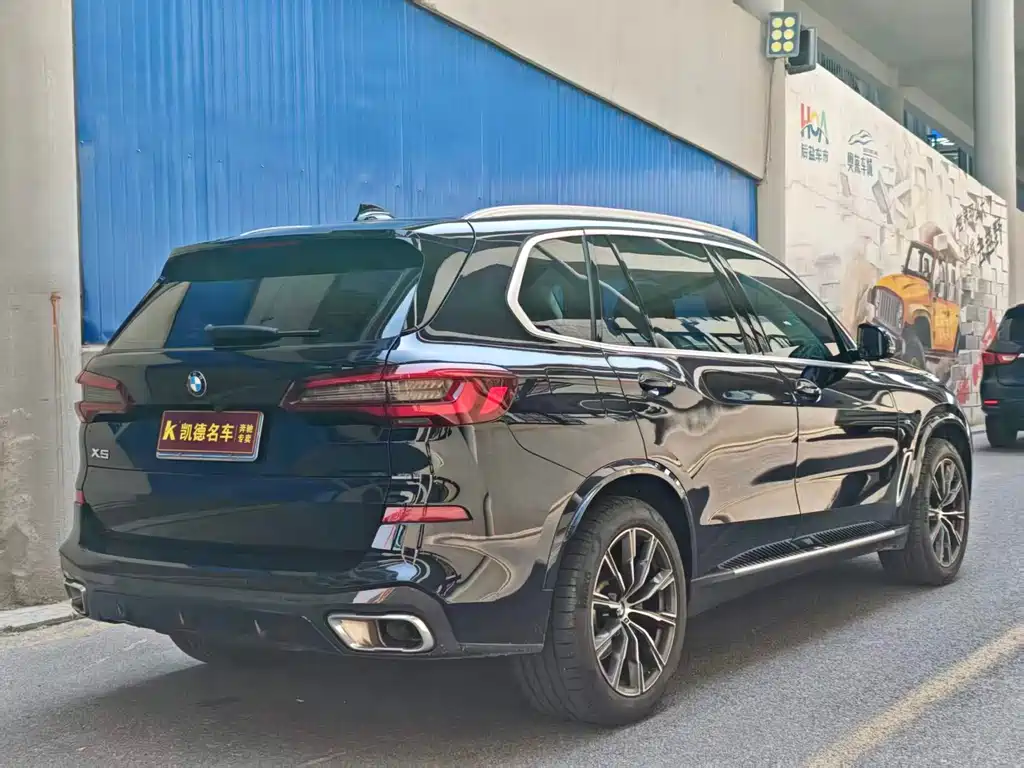 BMW X5 2022 — фото 9