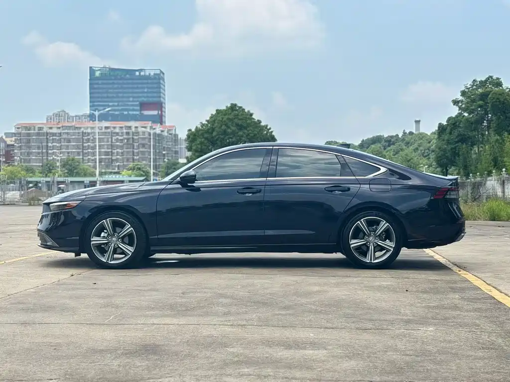 Honda Accord 2025