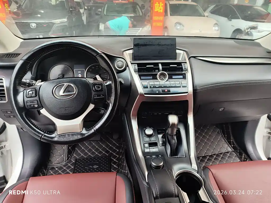 Lexus NX 2015 — фото 13